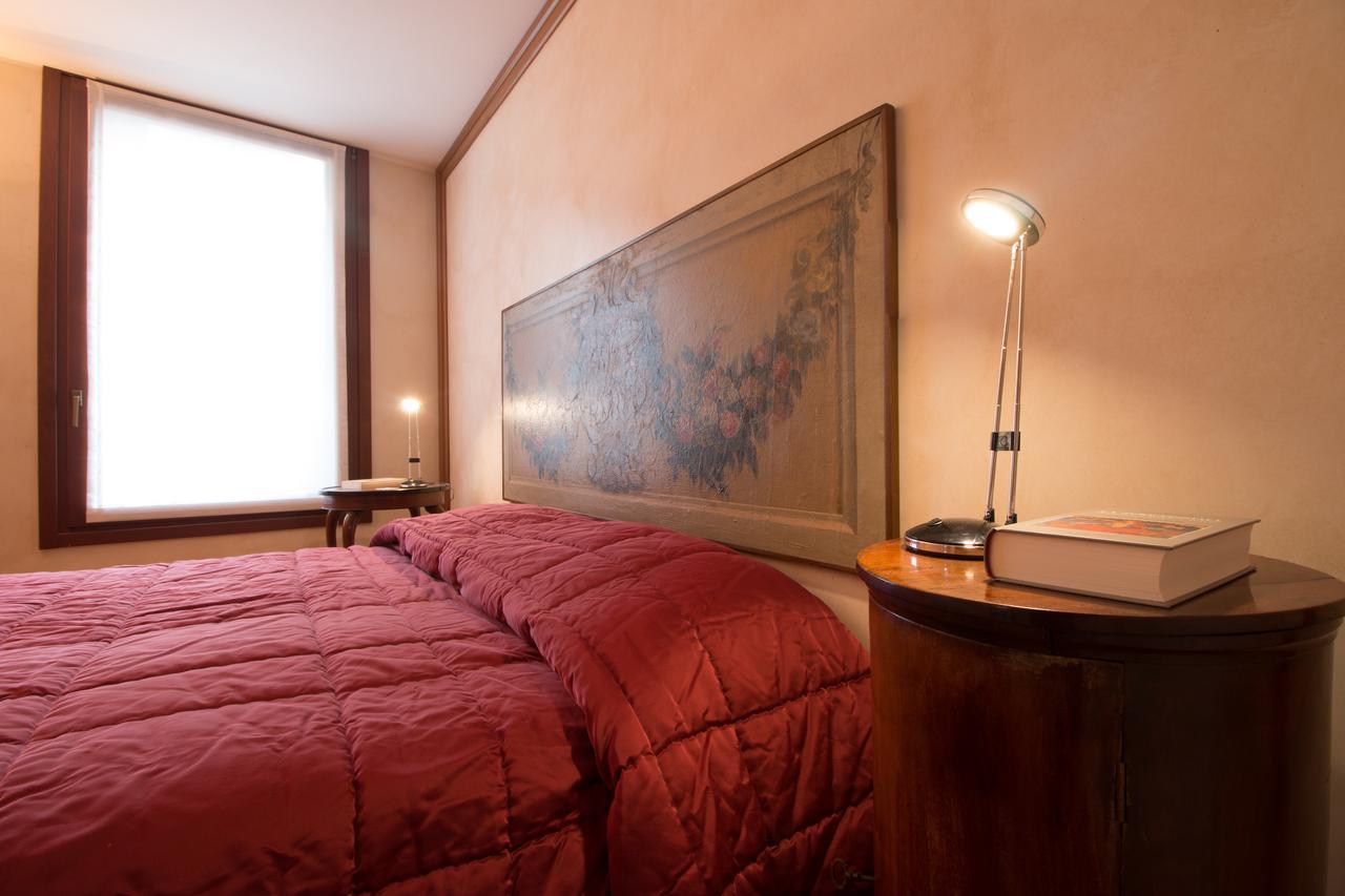 La Fenice Double Canal View เวนิส ภายนอก รูปภาพ