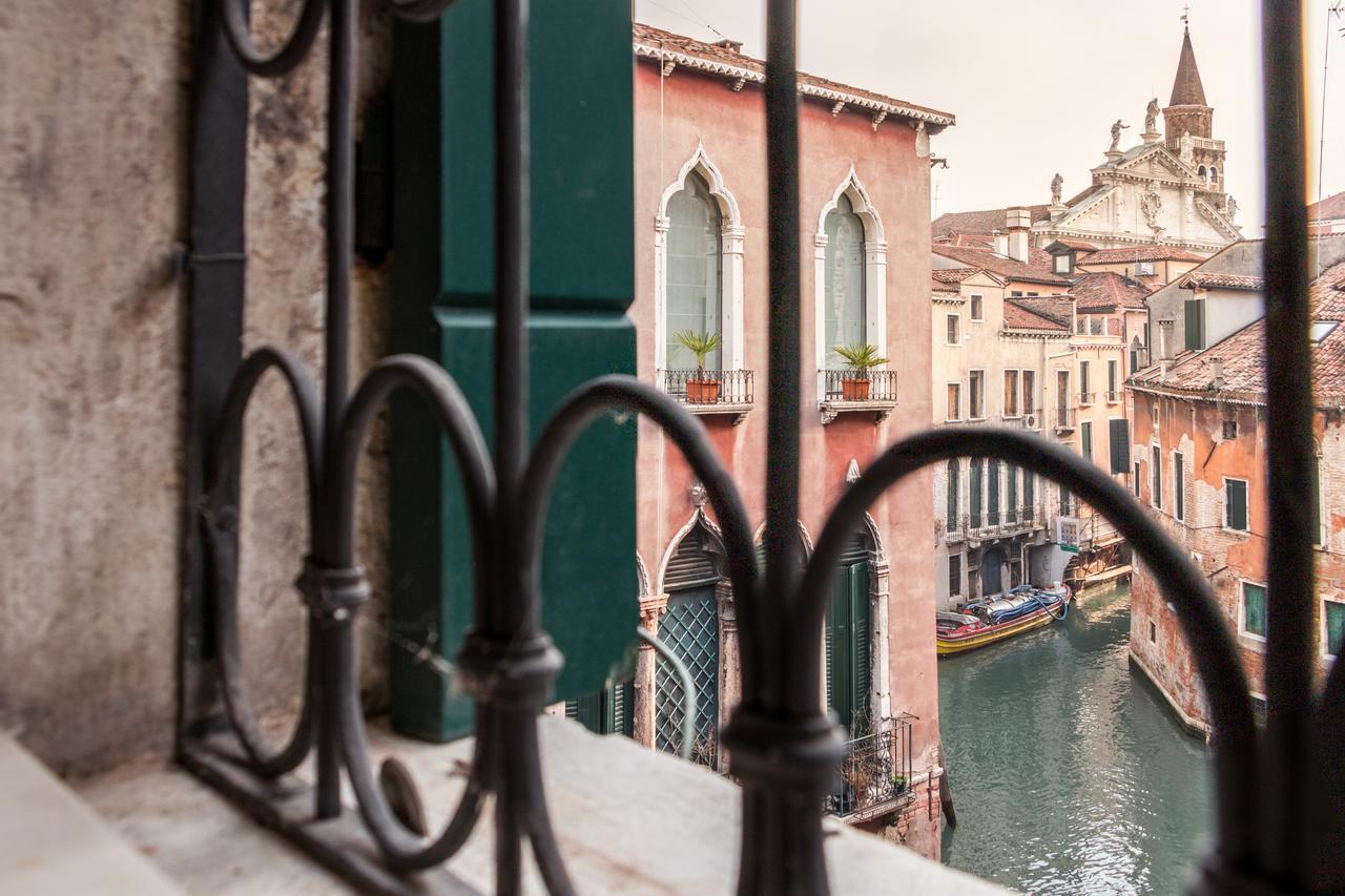 La Fenice Double Canal View เวนิส ภายนอก รูปภาพ